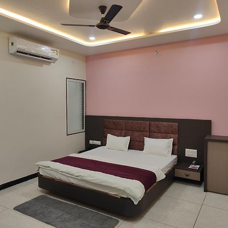 Yashomati Hotel Maheshwar Dış mekan fotoğraf