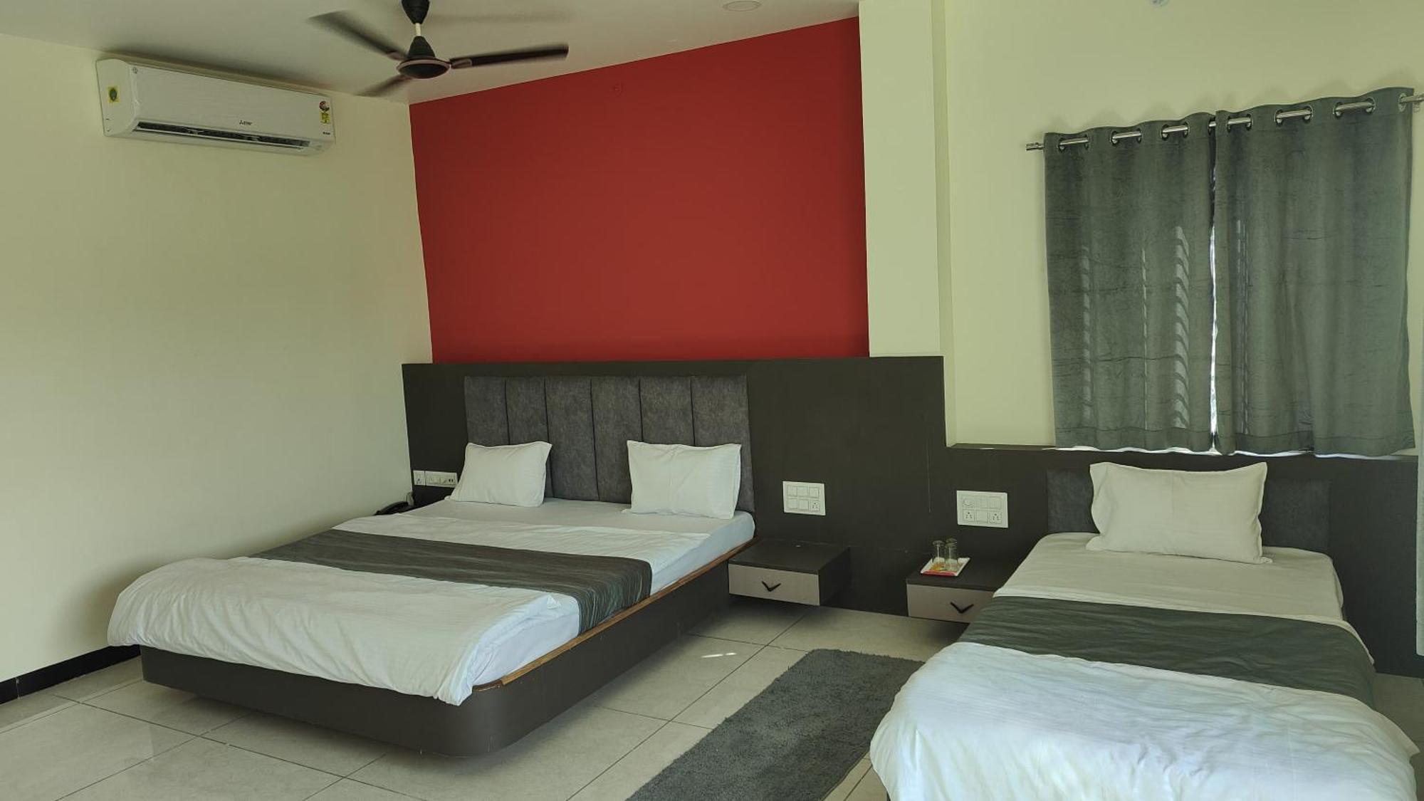 Yashomati Hotel Maheshwar Dış mekan fotoğraf